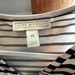 Dana Buchman sleeveless blouse